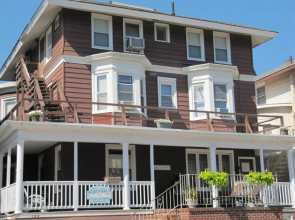 North Beach Hotel