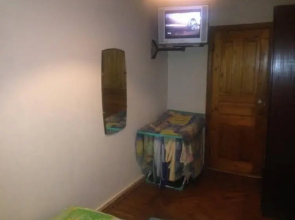 Revolutsionny Hostel