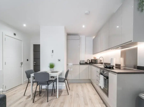 Seven Living Residences Solihull - 1 Bed Apartment close to NEC and BHX