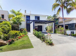 El Tigre Mariposa Villas