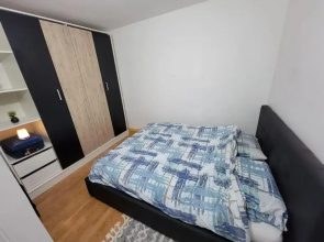 Spacious Apartment in Novi Sad