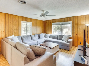 Walk to Shore: Outer Banks Beach Bungalow