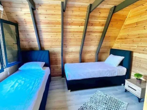 Karya Bungalov Vi̇lla