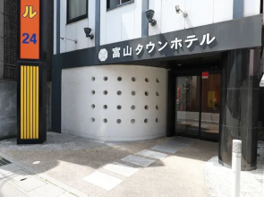 Toyama Town Hotel 24