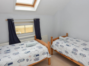 Solent Landing No 12A - Beachfront