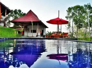 The Granyam Luxury Bungalow