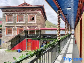 Xinduqiao Town Fenglinxi Boutique Homestay