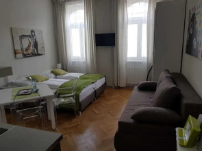 CheckVienna - Hütteldorferstraße