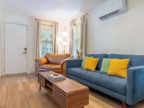 Charming Family 2BR Midtown Reno - Pets Welcome