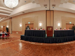 Hilton Los Angeles North/Glendale