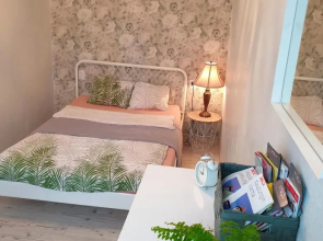 Light, cozy apartement