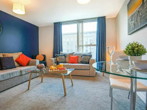 Host Stay 32 Carnegie House