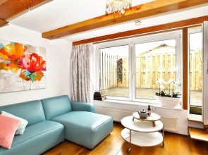 Luxury Apartments Delft V History Written