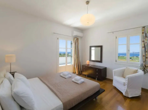 Villa Daria Close to Faragas Beach