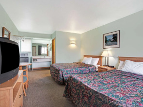 Travelodge by Wyndham Seattle North of Downtown