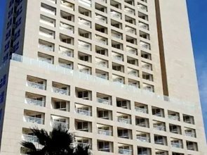 1007Go to Bat Yam Center
