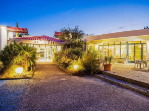 greet Hotel Bordeaux Aeroport