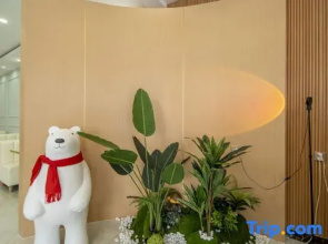 Jiaxin Holiday Hotel (Yishui Lake Taihang Water Town)
