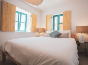 Azenhas do Mar Village - Holiday Rentals