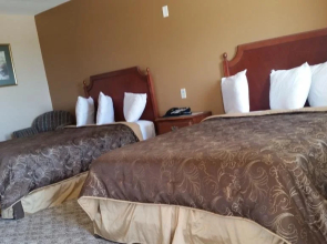Lakeview Inn & Suites