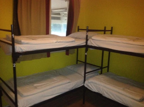 Amsterdam Hostel Sarphati