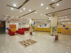 Eleven Heights by OYO Rooms