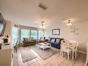 Ww F101 Slice Of Heaven 2 Bedroom Condo by RedAwning