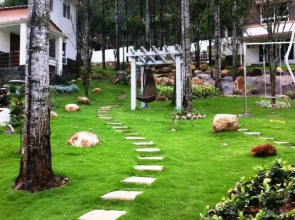 Escape - La Four Seasons