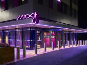 Moxy Birmingham NEC
