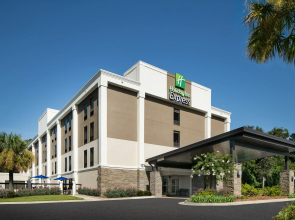Holiday Inn Express Statesboro by IHG