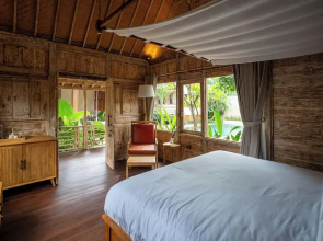 Meraki Luxury Villa