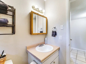 Texarkana Apartment ~ 2 Mi to Downtown!