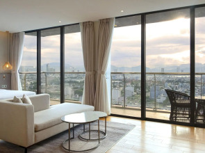 Prince Hotel Da Nang (Formerly Sel de Mer Hotel & Suites)