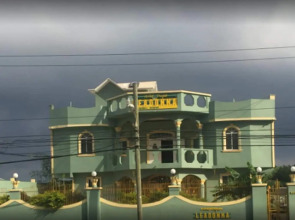 Hotel Tropik Leadonna