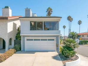 2925 Pierpont Blvd Home
