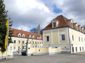 Schloss Haindorf