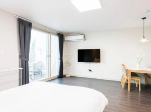 Yeosu Lamer Pension