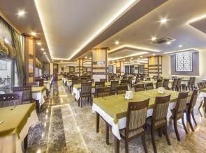 Kleopatra Royal Palm Hotel