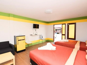 Paknampran Hotel