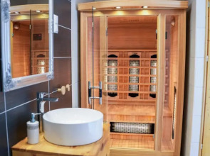 Varkert Deluxe Apartmanhaz - Korlatlan Privat Wellness