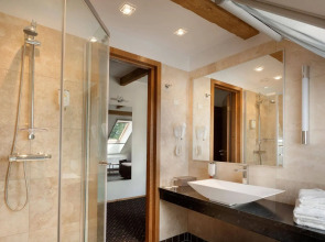 Загородный клуб и spa-центр усадьбы Вихула