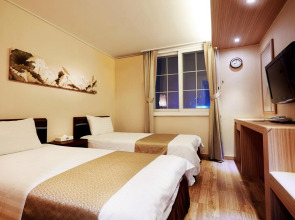 Uljiro Co-Op Residence