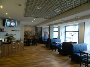 Center Hotel