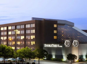 DoubleTree by Hilton Rochester