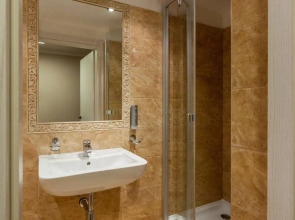 Boutique Residence by Little King