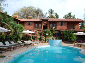 Sea Breeze Beach Resort Candolim