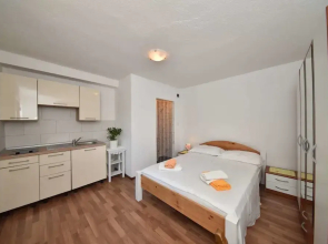 Milka Studio Apartments