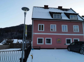 Kirschbaum Apartment