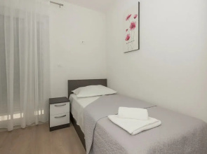 Apartment Mladen