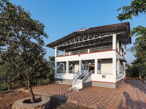 CosmicStays Ekantam - Mountain View Villa near Pune